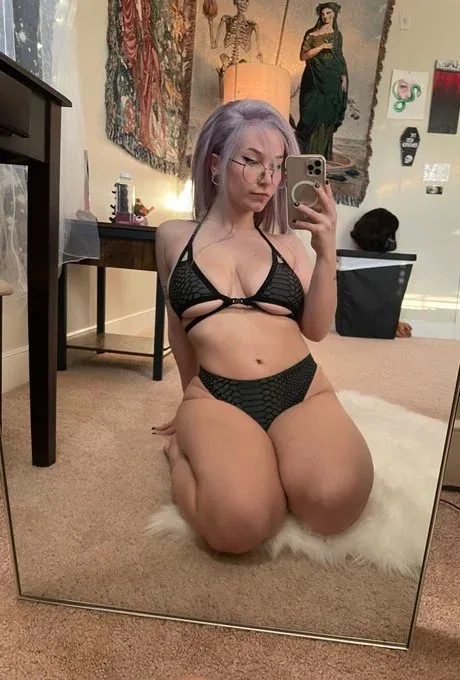 BigTittyGothEgg photo 1 — American, Blonde
