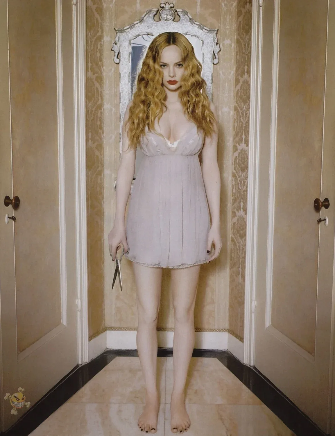 Bijou Phillips photo 1 — American, Auburn