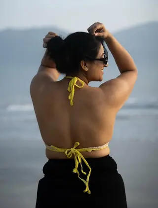 Bindu Paruchuri photo 2 — Black, Average