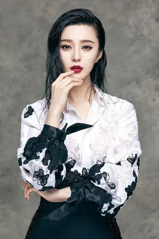 Bingbing Fan photo 10 — Brown, Asian