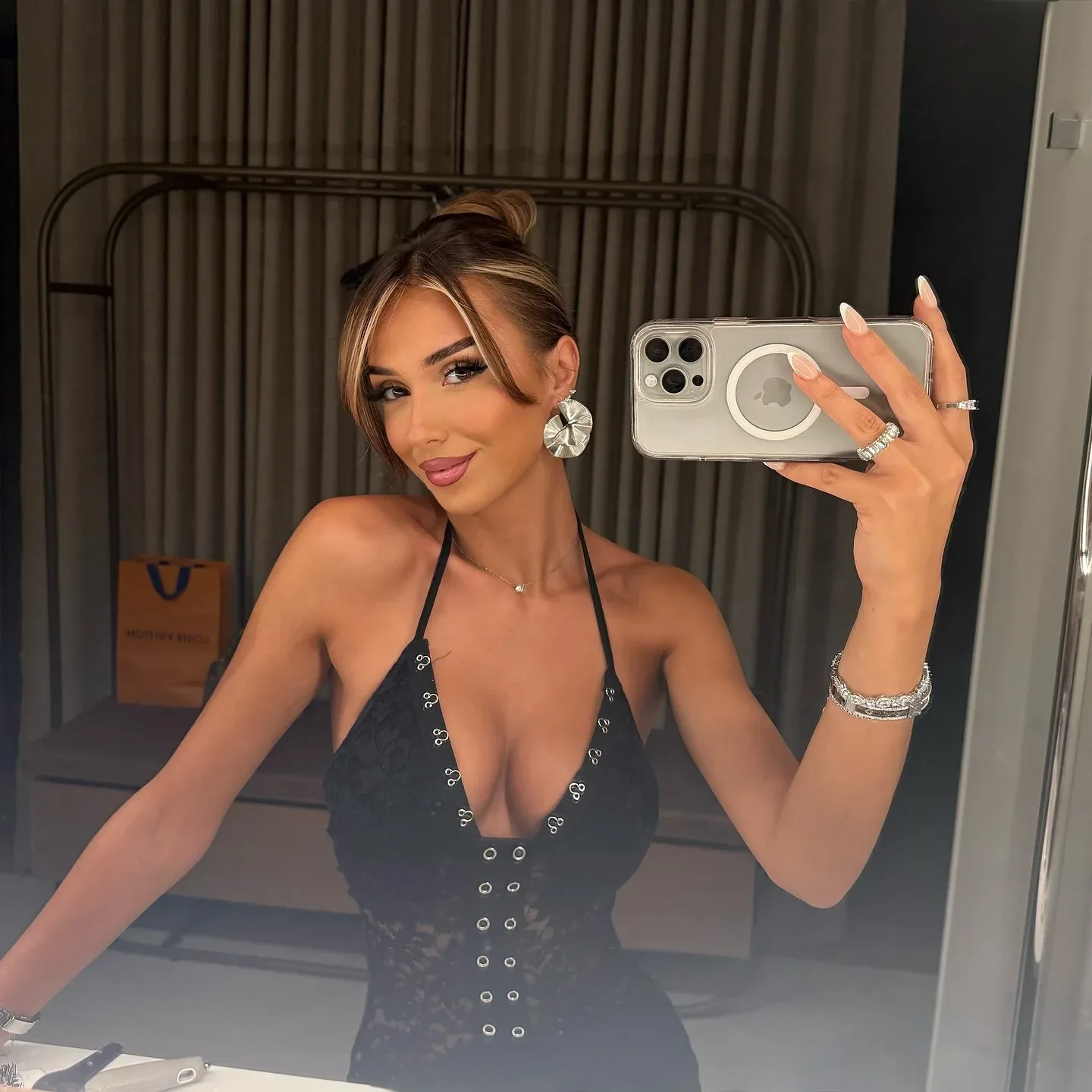 Blinaa Krasniiqi photo 11 — Caucasian, Beautician, Digital Creator, Model
