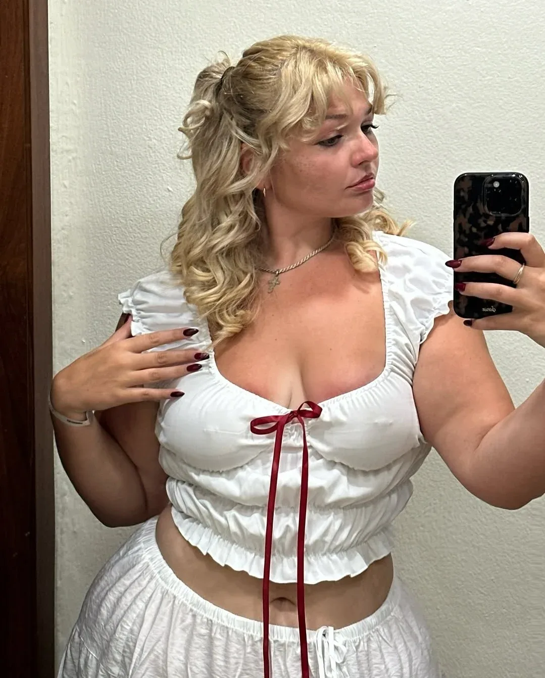 Boyeater photo 16 — Blonde, Chubby