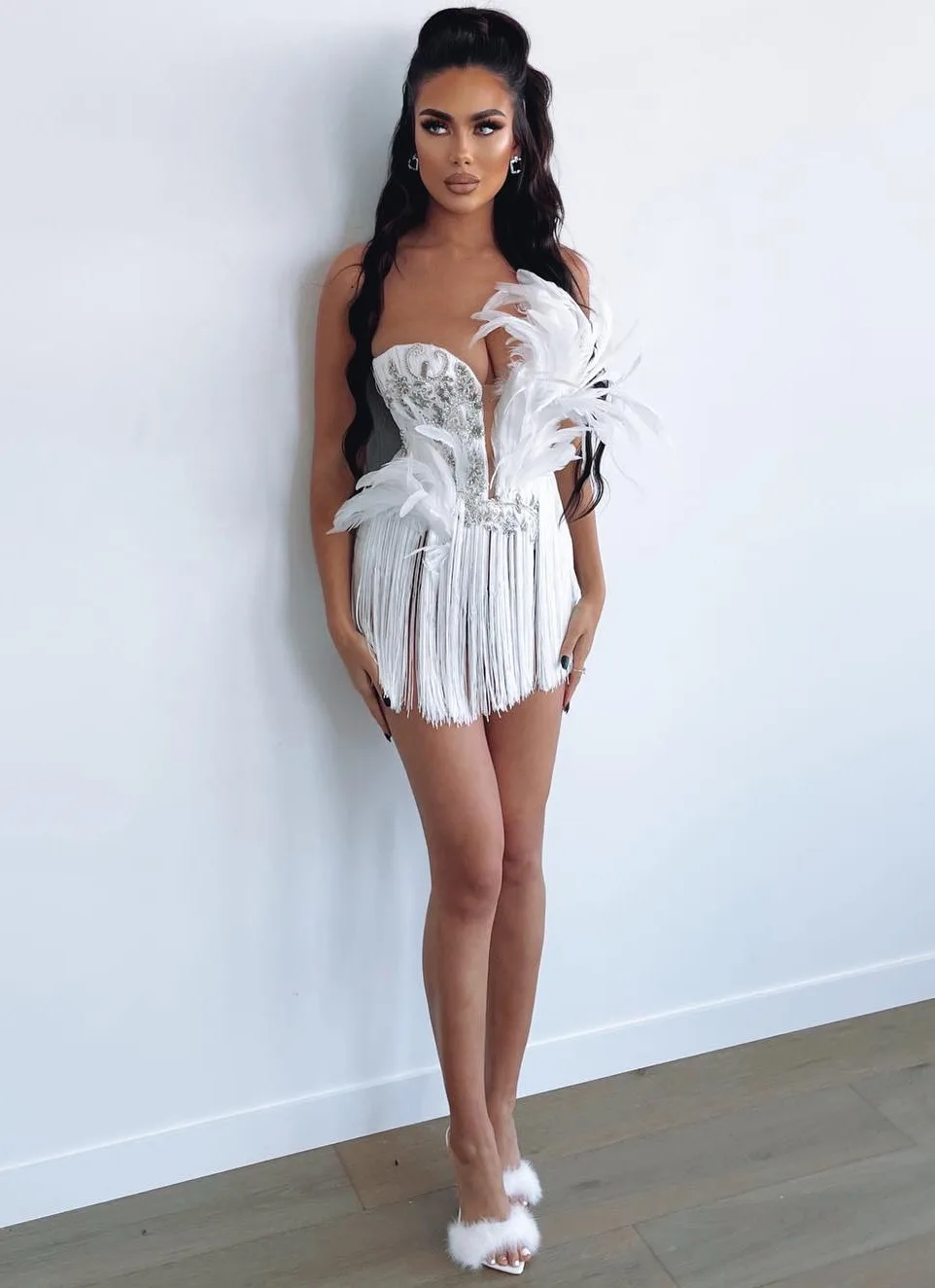 Breanna Mules photo 15 — Average, Brown