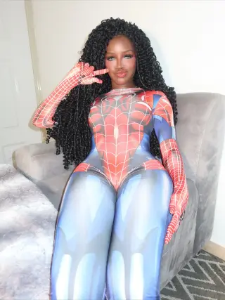 Brenda Perlaza photo 6 — Adult Model, Cosplayer, Glamour Model, Venezuelan
