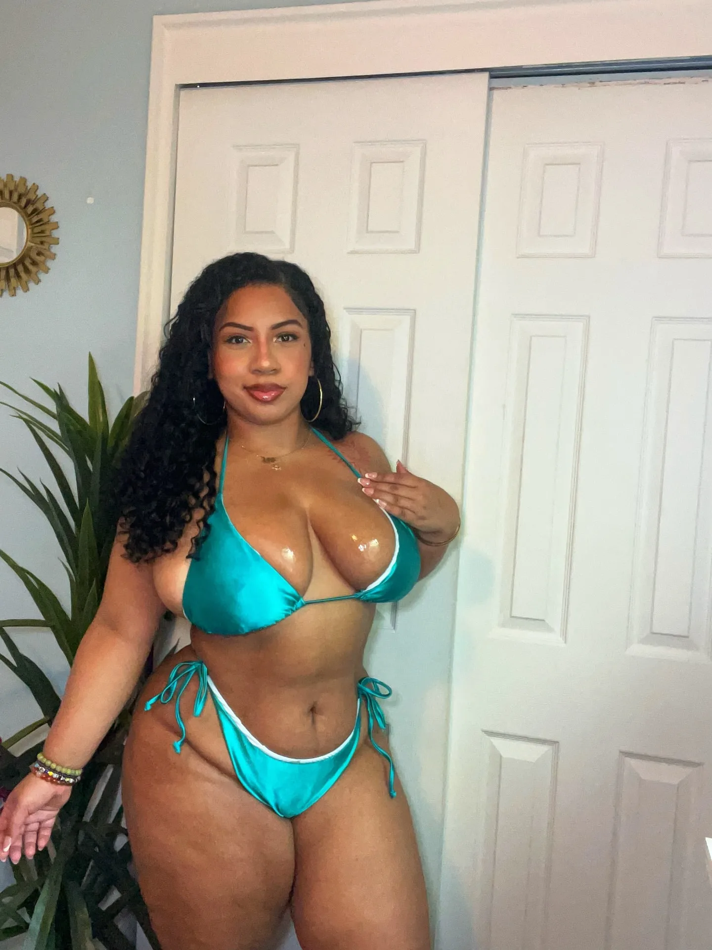 Bri Ballesteros photo 18 — Glamour Model, Plus Size Model, Venezuelan),  (American