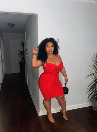 Bri Ballesteros photo 2 — Brown, Chubby