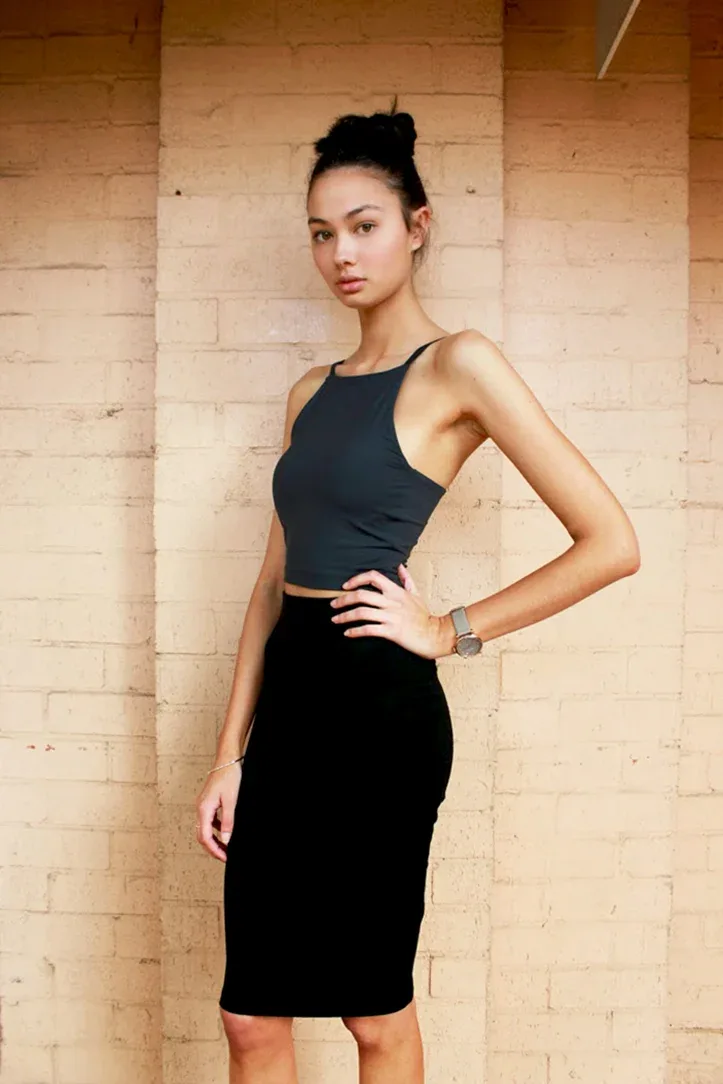 Bridget Hollitt photo 3 — Slim, Brown