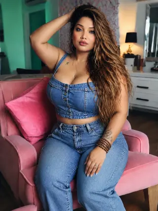 Bristi Saha photo 2 — Brown, Average