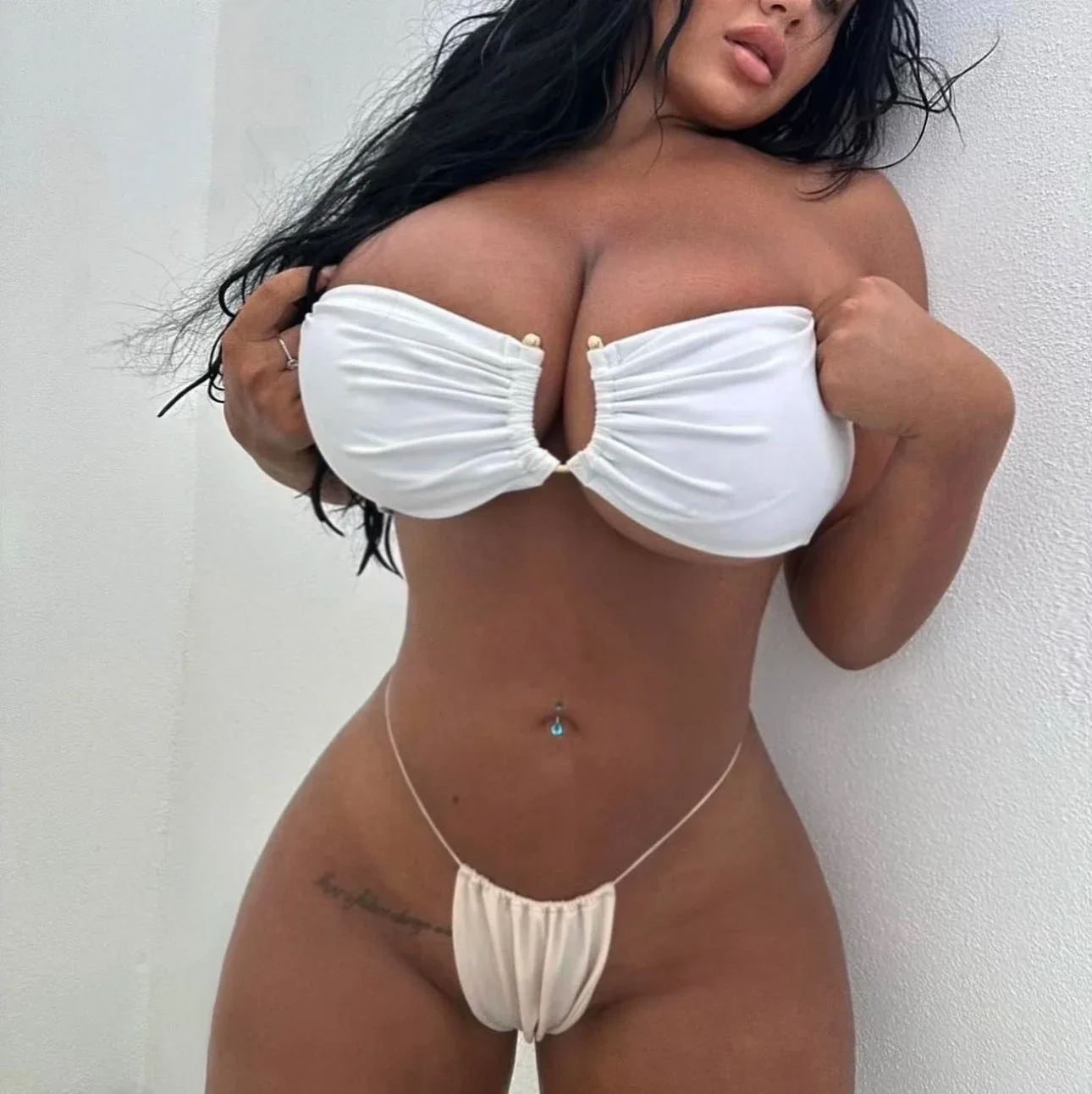 Brunettebabiii photo 22 — Blue, Caucasian
