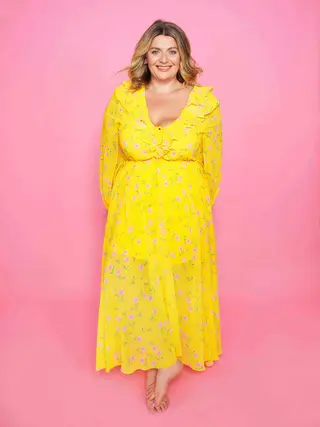 Bryony Gordon photo 2 — Blonde, BBW