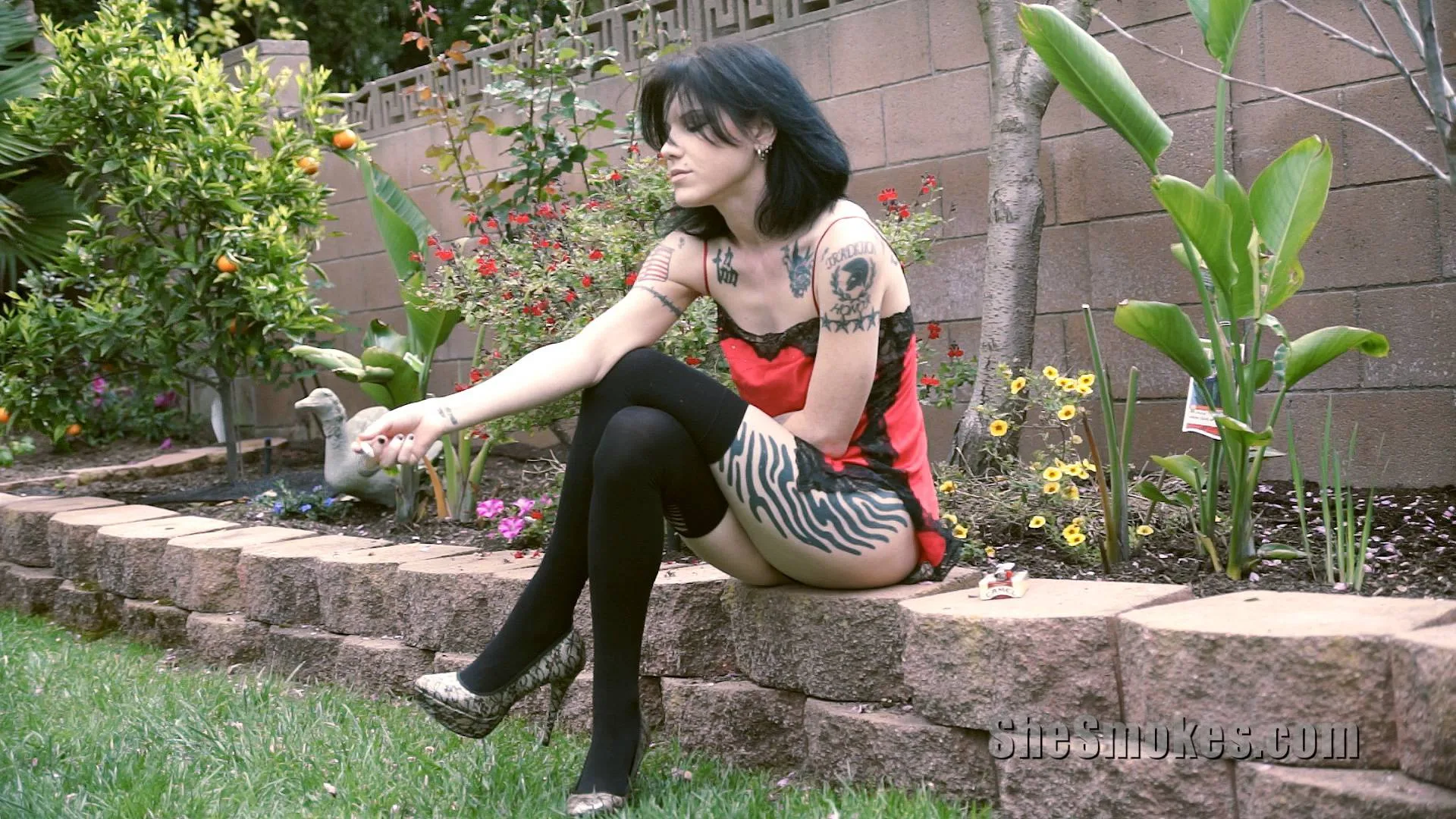 Cadence St John photo 8 — Black, Average