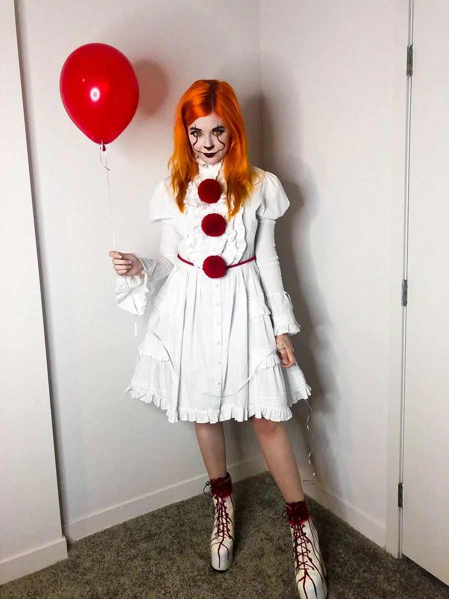 Cahlaflour photo 5 — Caucasian, Cosplayer, Gamer, TikTok Star, YouTuber