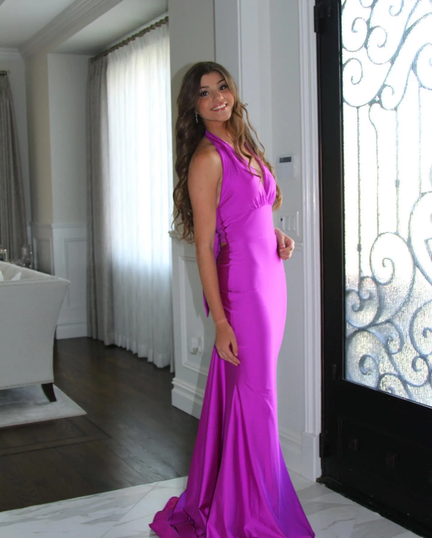Caila Tsamutalis photo 13 — American, Brown