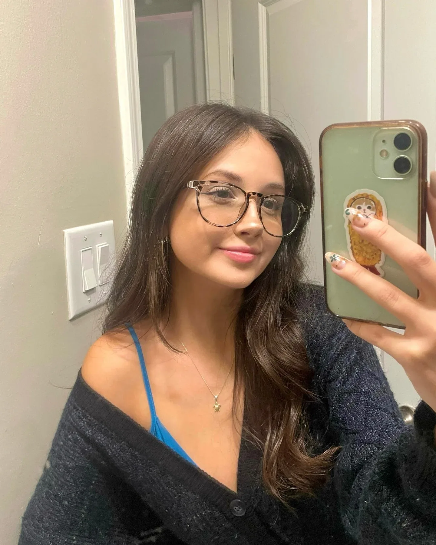 Cait ASMR photo 10 — ASMR Star, Gamer, YouTuber, American
