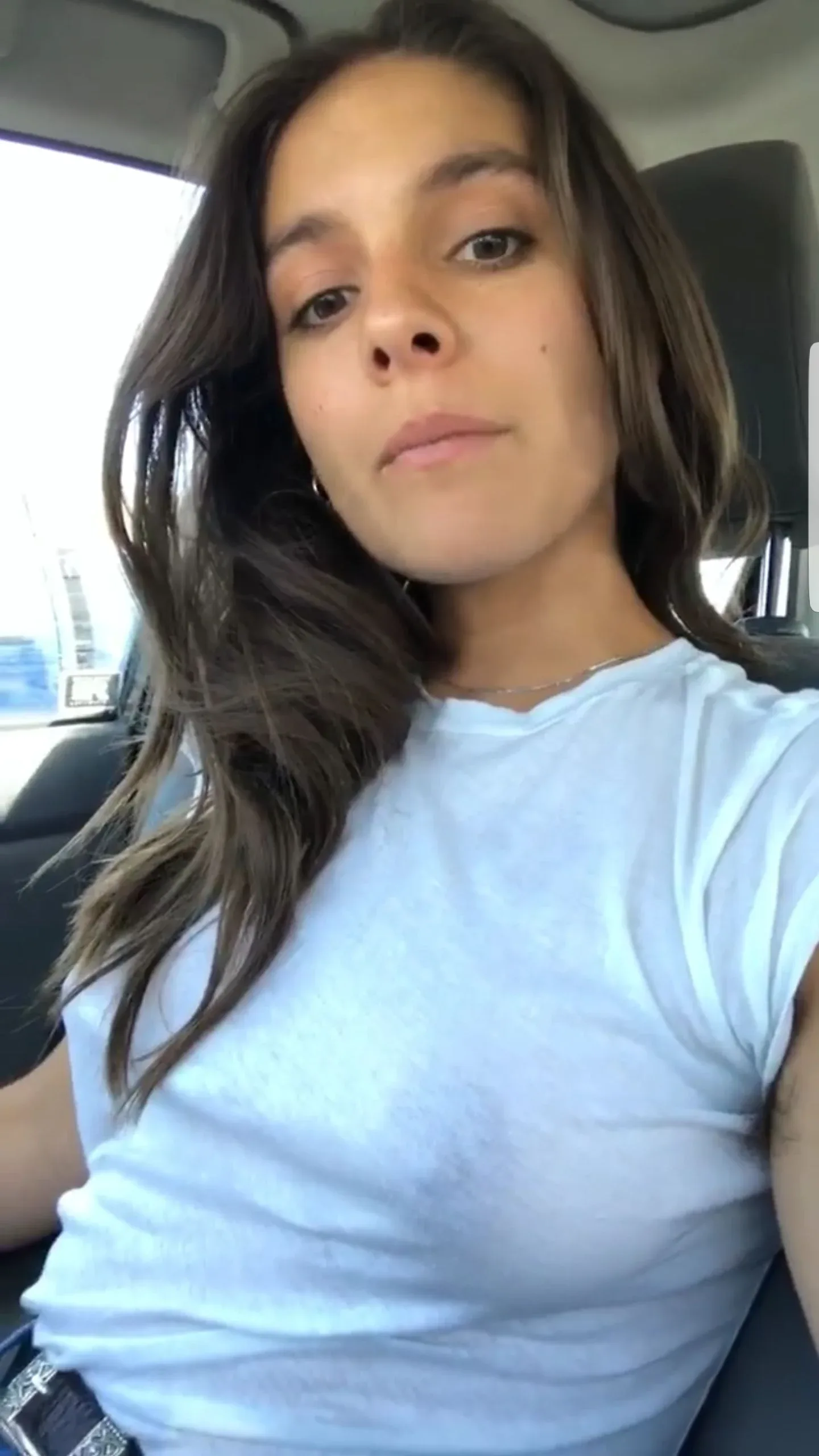 Caitlin Stasey photo 8 — Brown, Slim