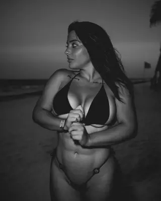 Canela Devoto photo 5 — Latin, Adult Model, Influencer, Sportswoman: Hockey Player (former), TikTok Star