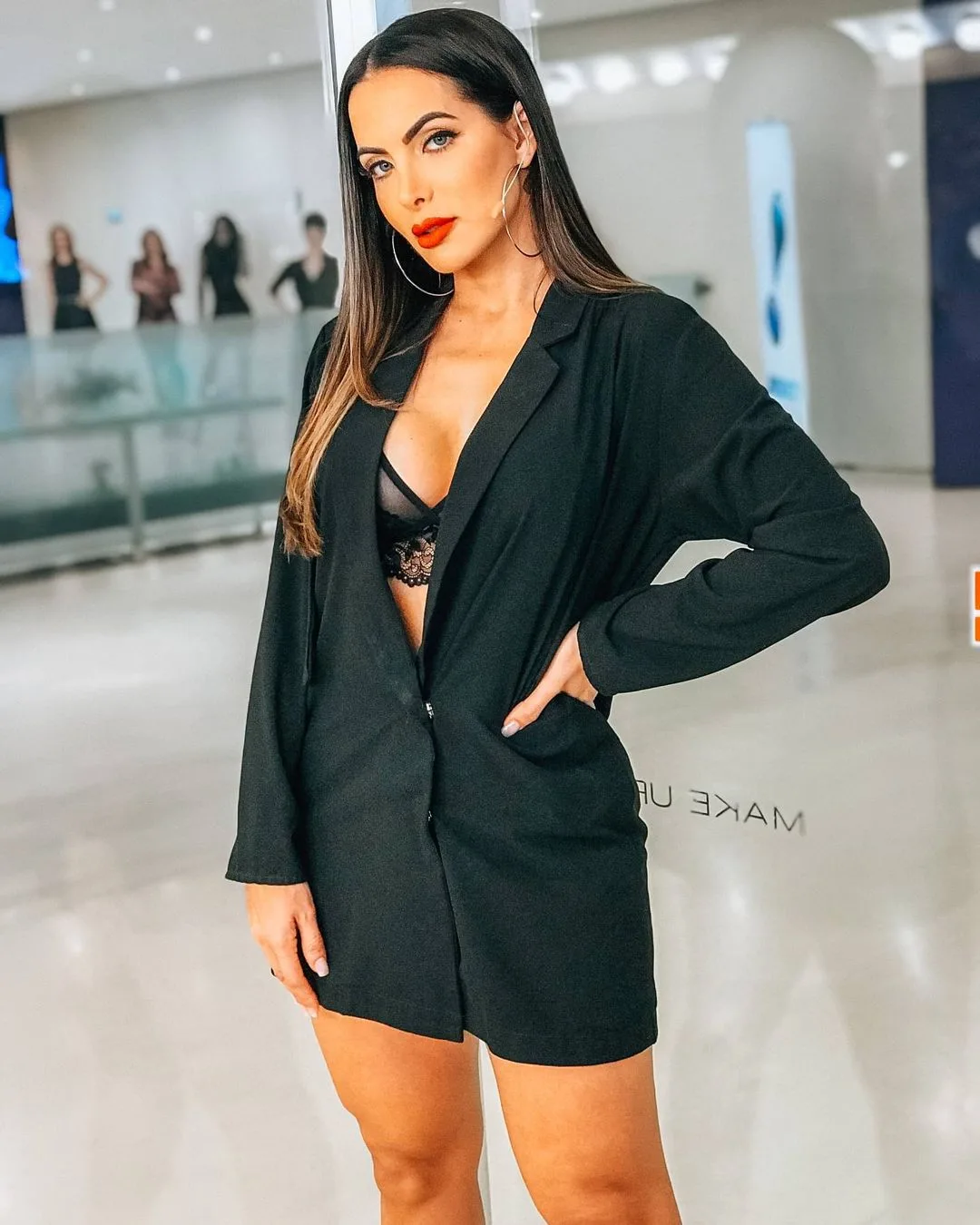 Carla Prata photo 1 — Brazilian, Brown