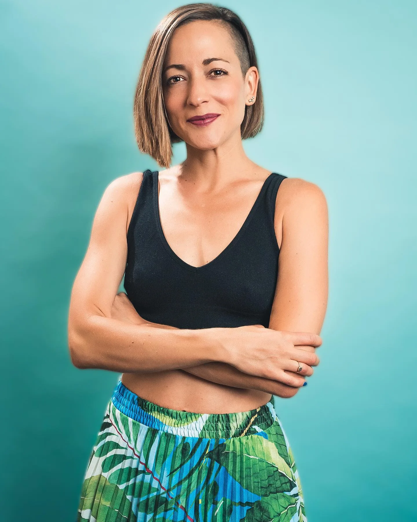 Carolina Ravassa photo 3 — Slim, Brown