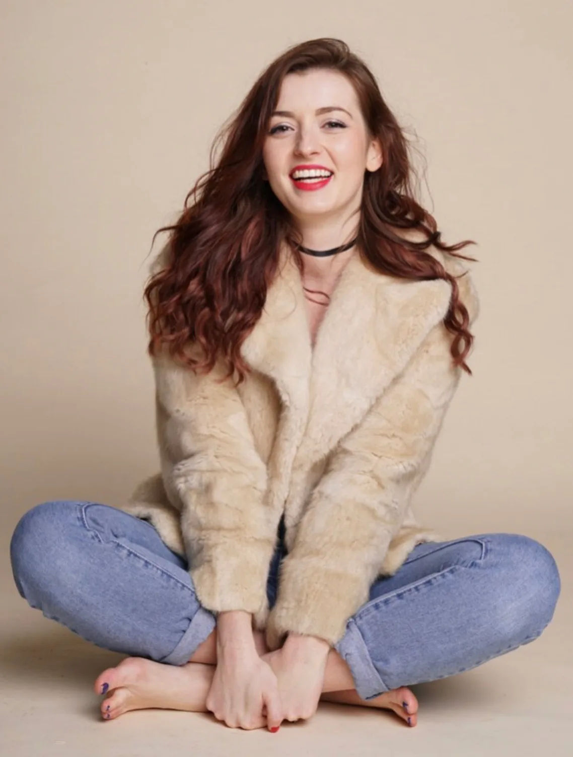 Caroline Adams photo 1 — British, Red