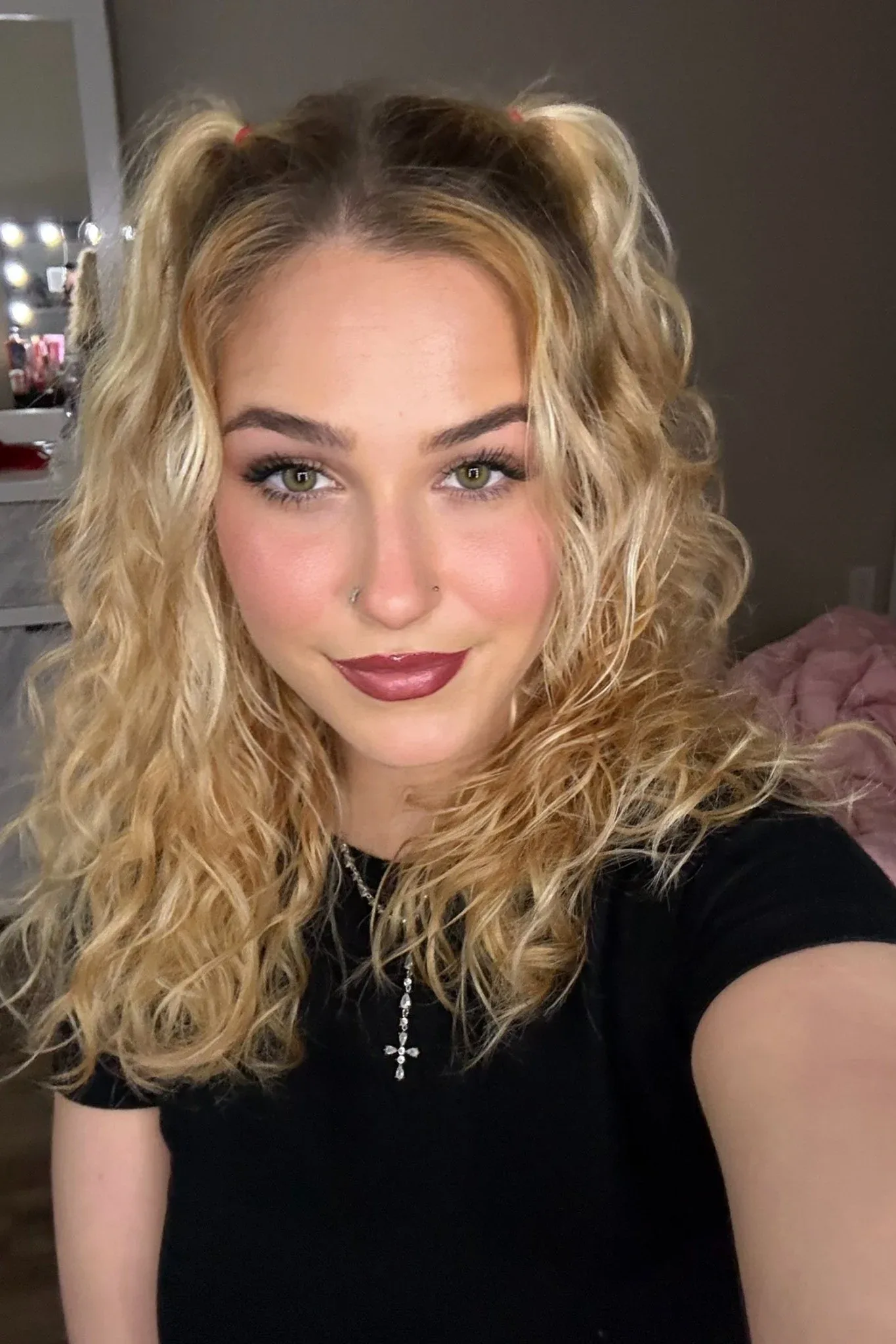 Cassie2sassy photo 8 — Blonde, Chubby