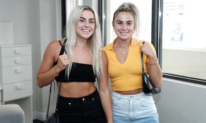 Cavinder Twins photo 17 — Caucasian, Fitness Trainer (former), Influencer, Sportswoman: Basketball Player (former), Sportswoman: Wrestler, TikTok Star
