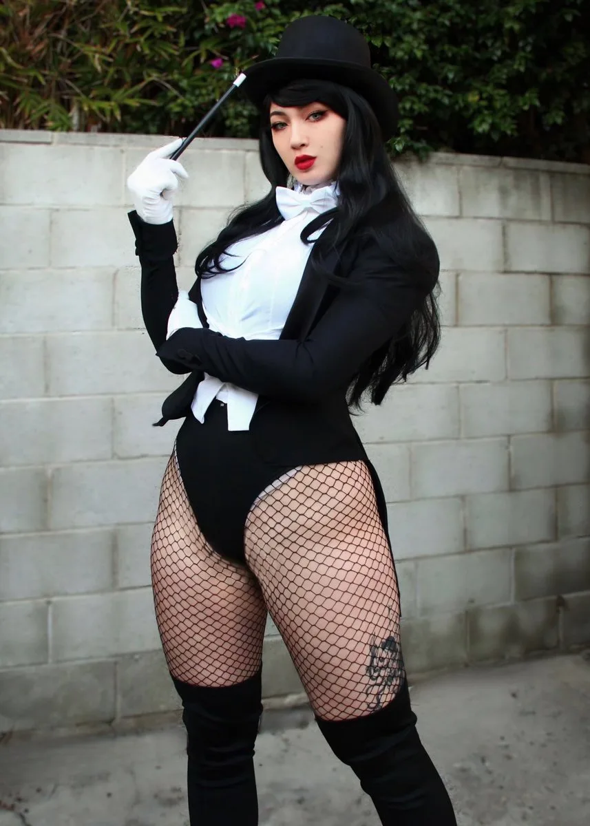 Caytie Davenport photo 6 — Cosplayer, Influencer, South Korean),  (American
