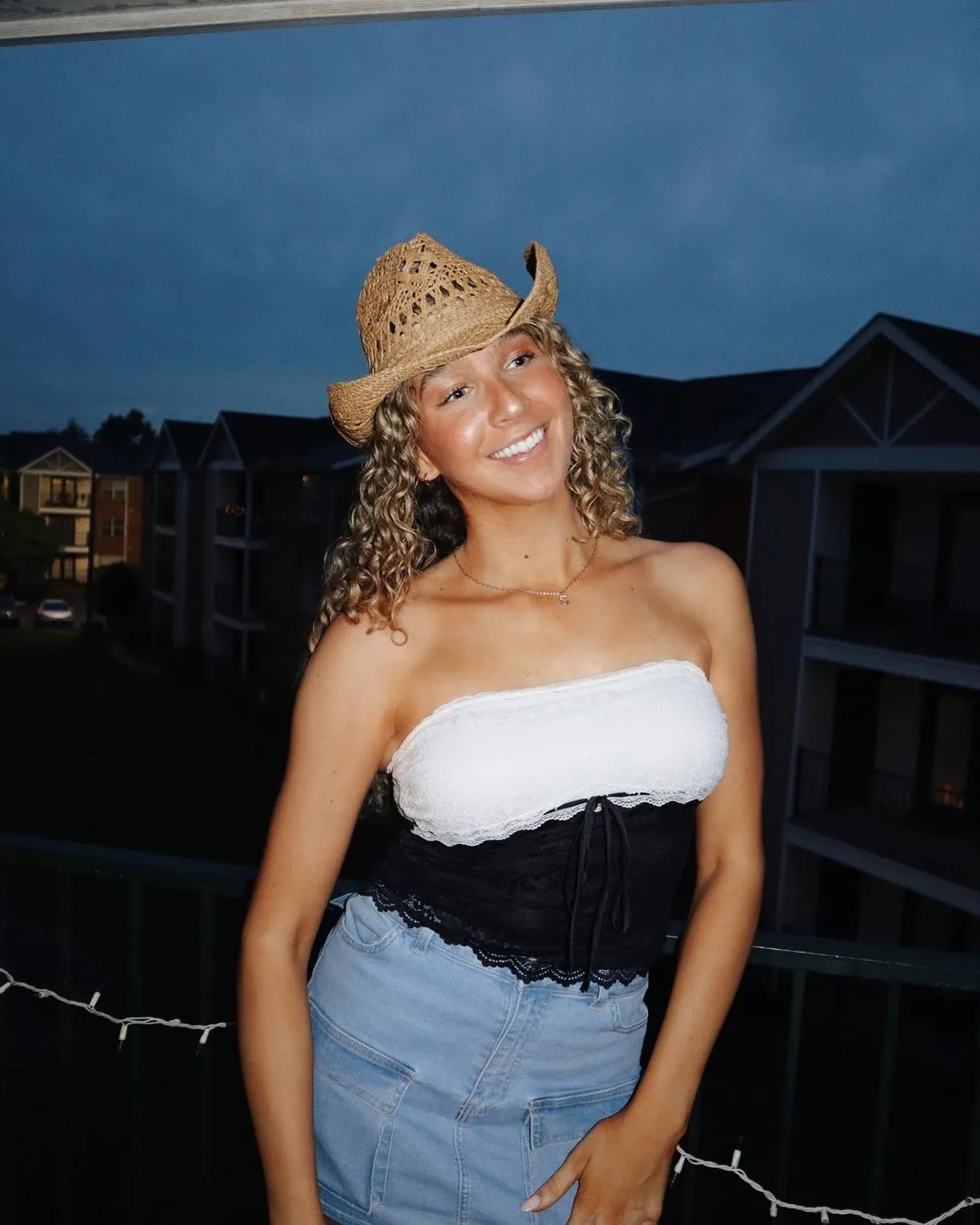 Ceci Rush photo 8 — Caucasian, Sportswoman: Volleyball Player (former)