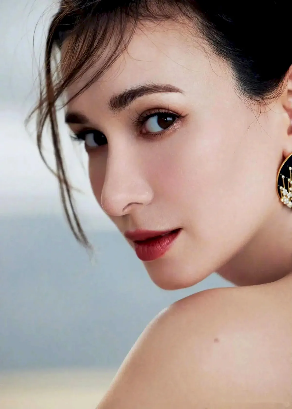 Celina Jade photo 7 — Hong Konger),  (American, Black
