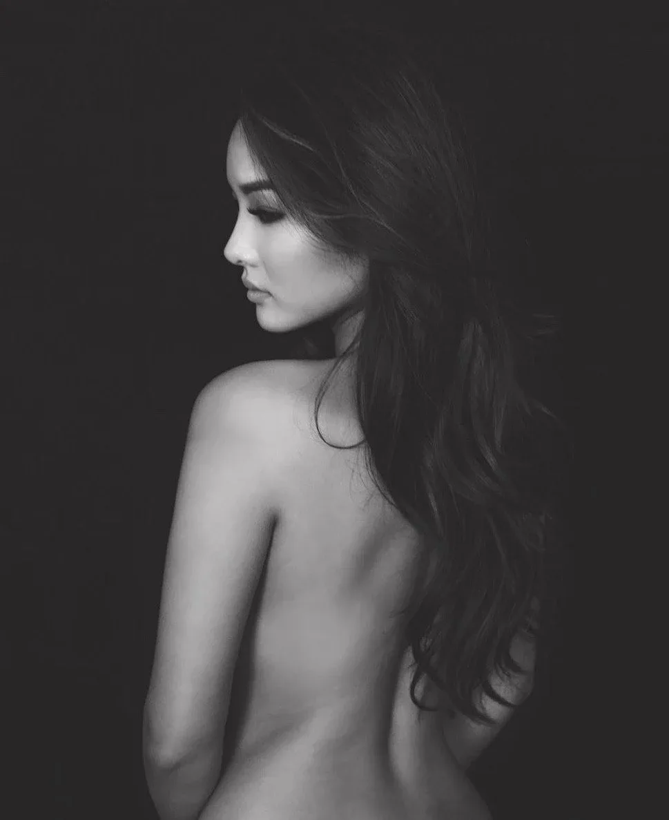 Chailee Son photo 10 — Brown, Asian