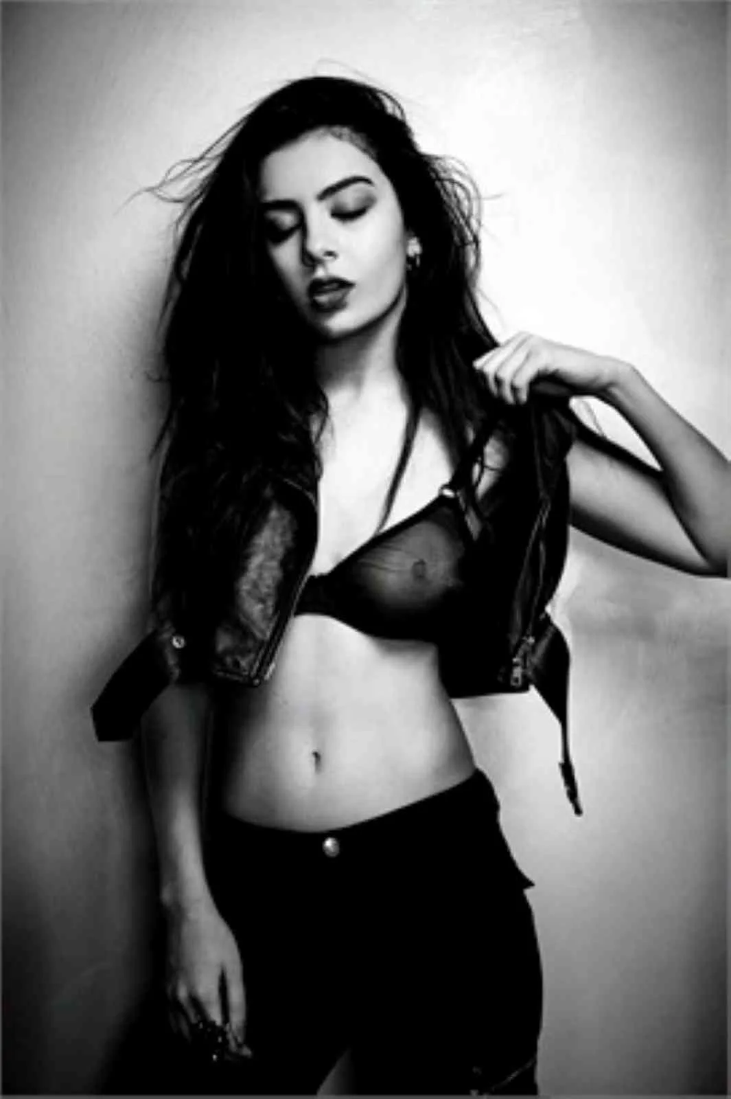 Charli XCX photo 6 — Actress, Influencer, Musician, Musician:  DJ, TikTok Star, YouTuber, English