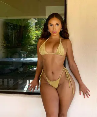 Chey Anderson photo 2 — Brown, Chubby