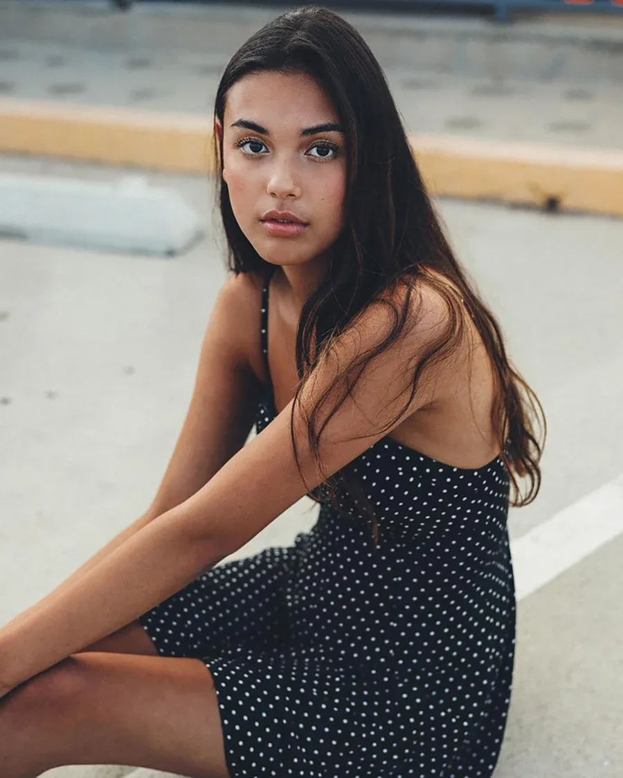 Chonzie Bhota photo 5 — Mixed-race (primarily Asian), Model