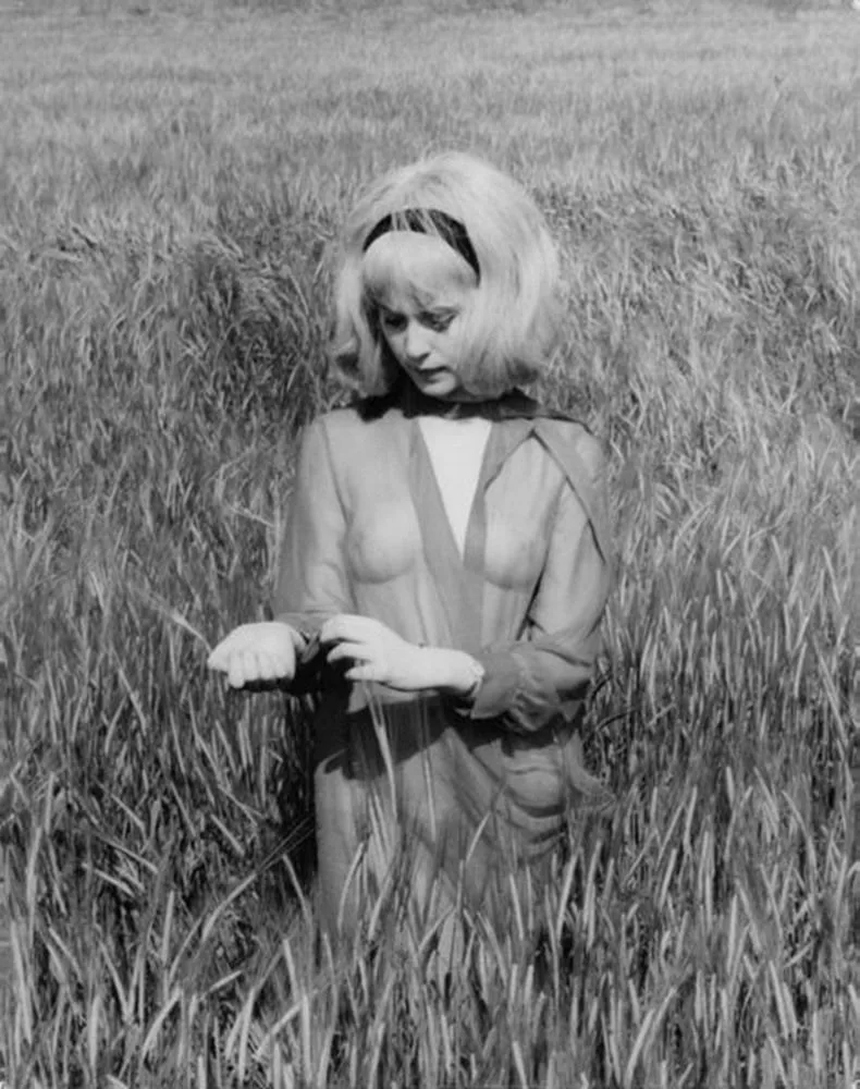 Christa Lang photo 3 — Slim, Caucasian