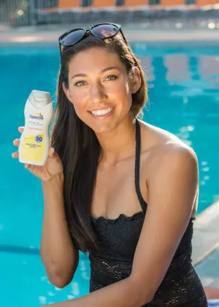 Christen Press photo 11 — Mixed-race (primarily Caucasian), Sportswoman: Football Player