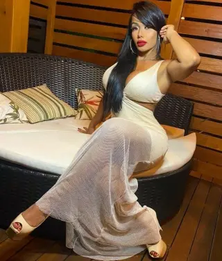 Cidiane Freitas photo 16 — Brown, Latin