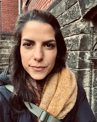 Clarissa Correa Da Silva photo 14 — Mixed-race (primarily Latin), Science Communicator, TV Host