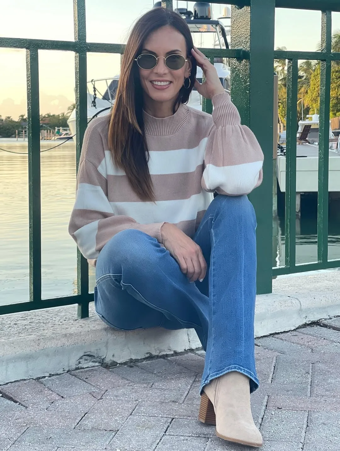 Claudia Moreno photo 8 — Brown, Athletic