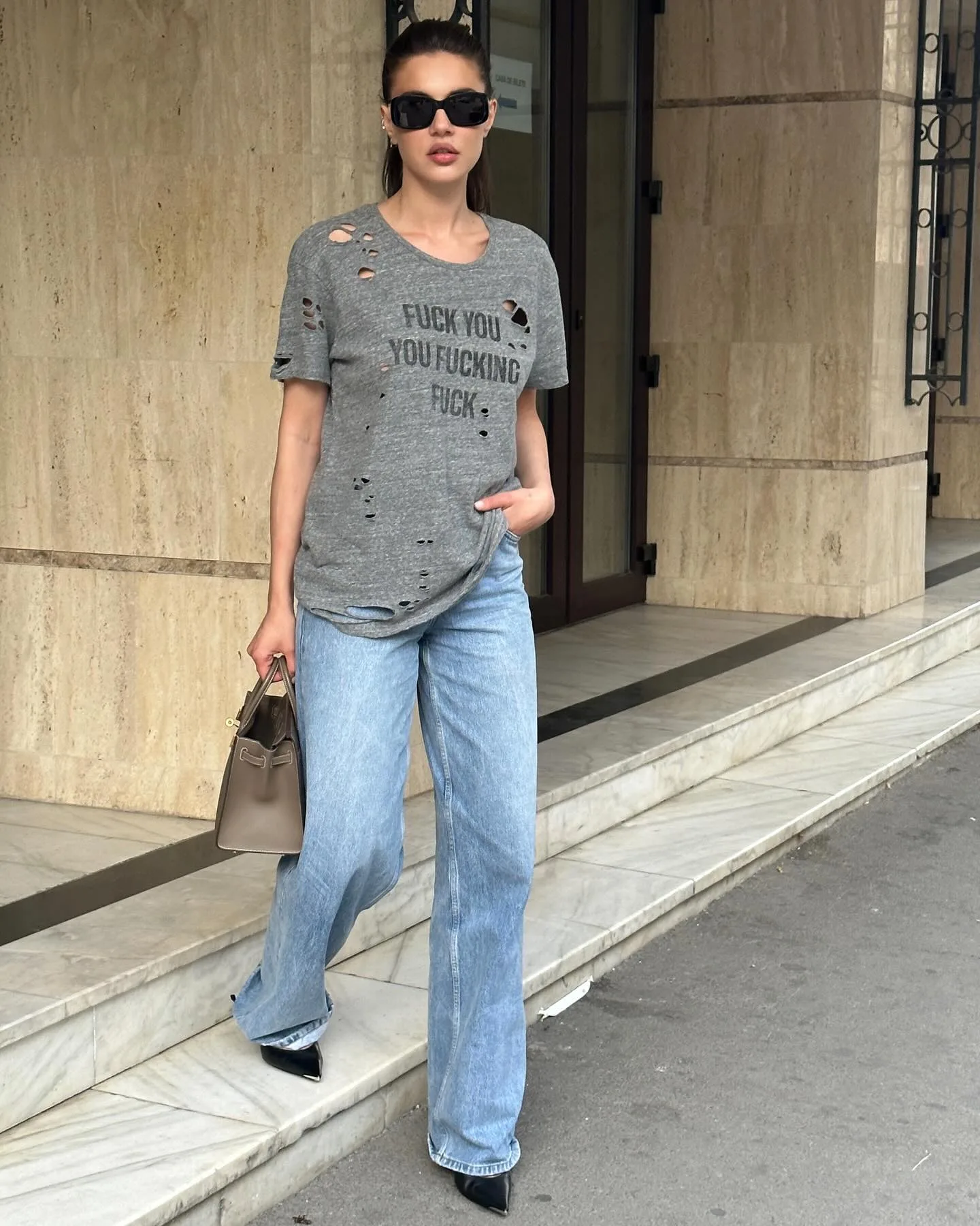 Cristina Ich photo 8 — Brown, Slim