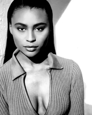 Cynthia Bailey photo 7 — American, Brown