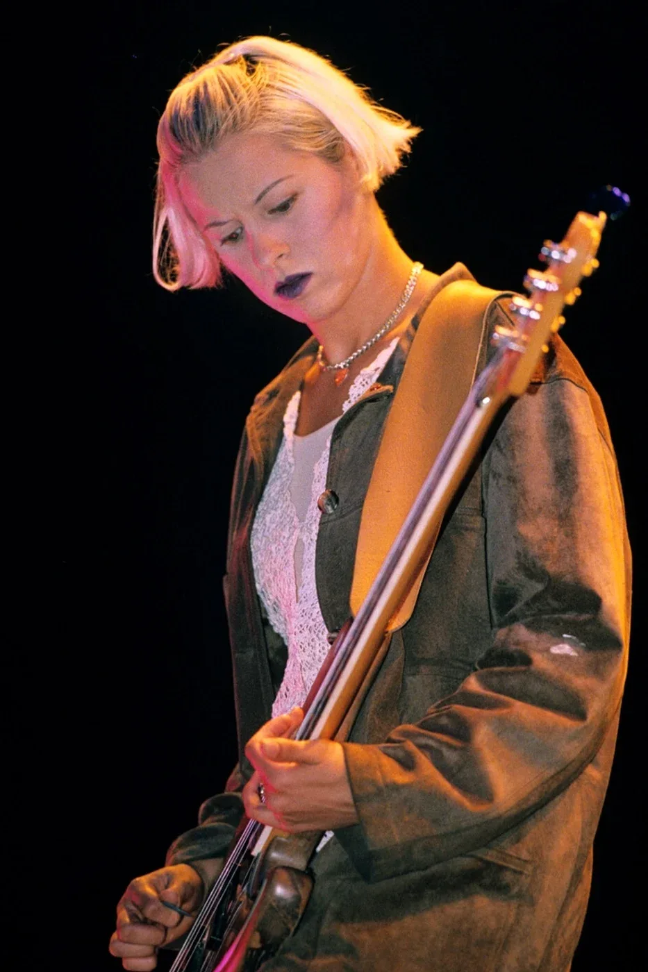 D'arcy Wretzky photo 2 — Blonde, Slim