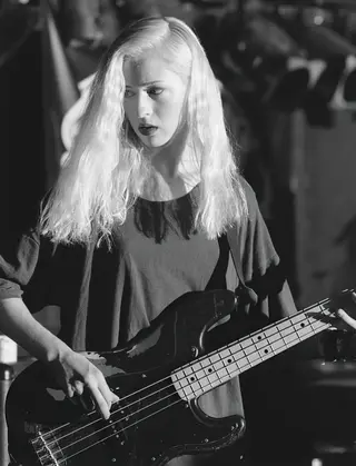 D'arcy Wretzky photo 3 — Slim, Brown