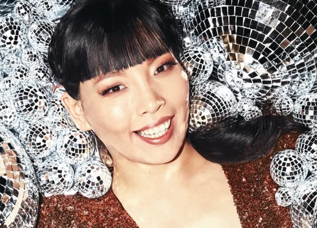 Dami Im photo 9 — Asian, Musician: Singer