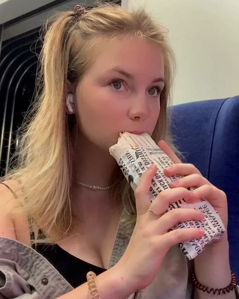 Daria Mamchur photo 18 — Camgirl, Cosplayer, Influencer, Porn Star, Russian