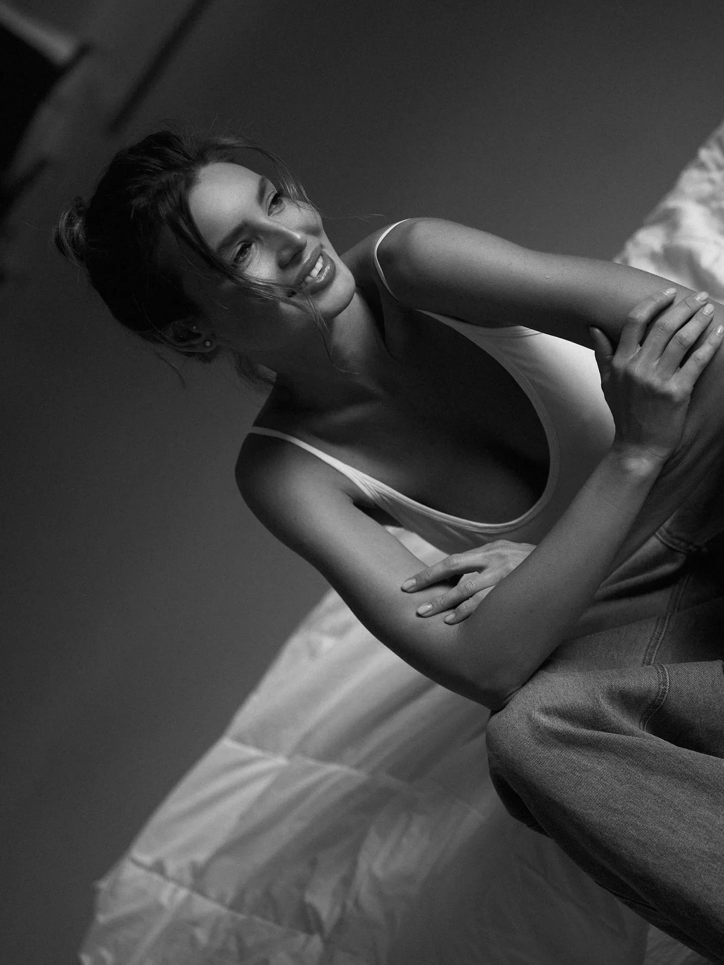 Dasha Neyolova photo 4 — Brown, Mixed-race (primarily Caucasian)