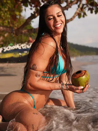 Datbrazilchick photo 16 — Brown, Latin