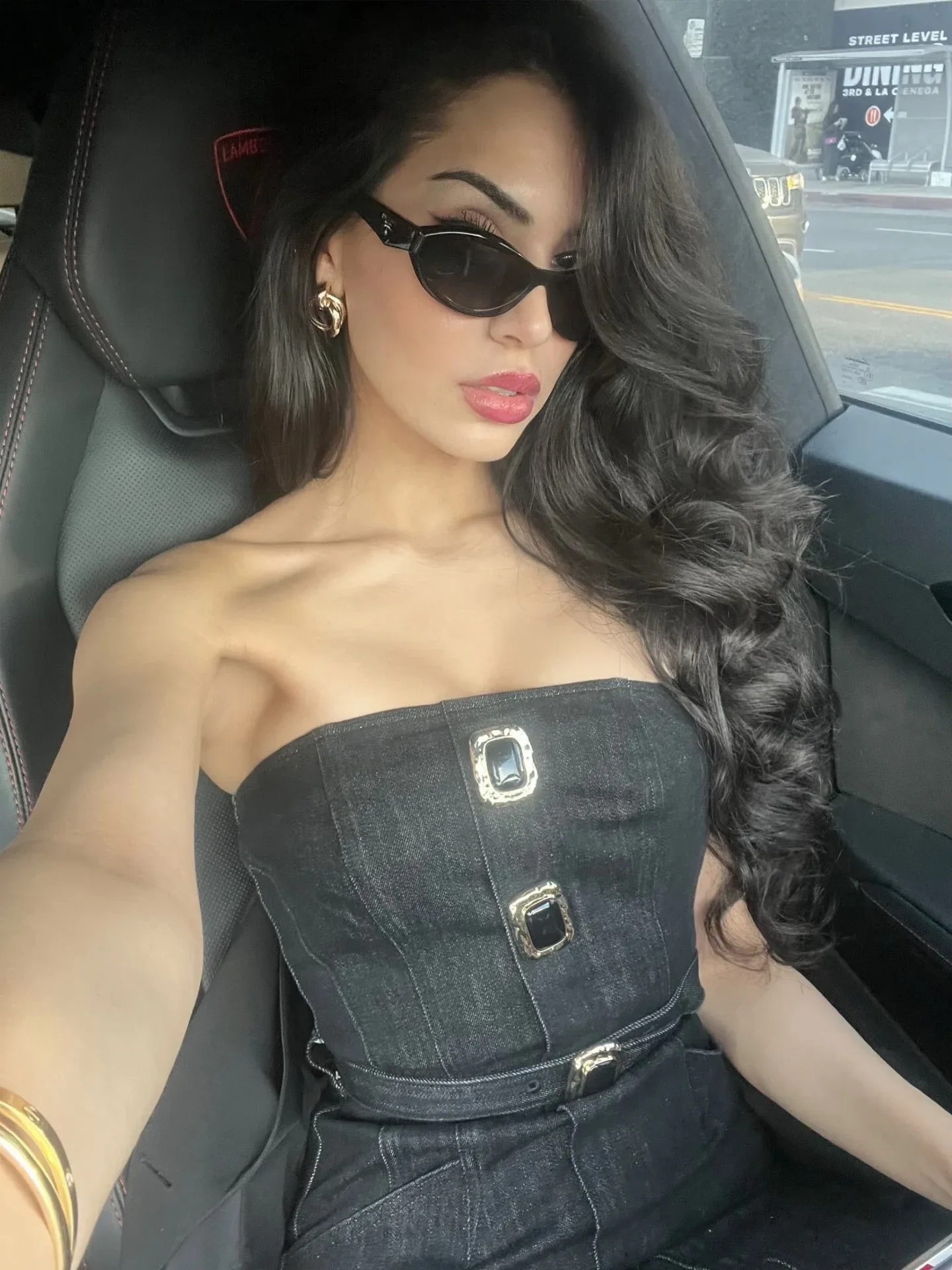 Dayna Roman photo 11 — Middle Eastern, Glamour Model