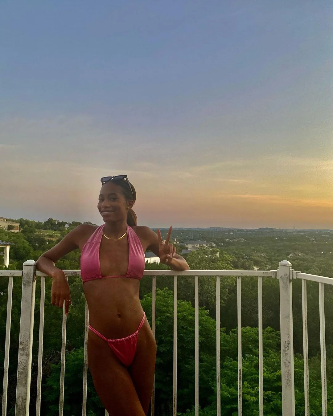 DeAndra Pierce photo 6 — Sportswoman: Volleyball Player, American