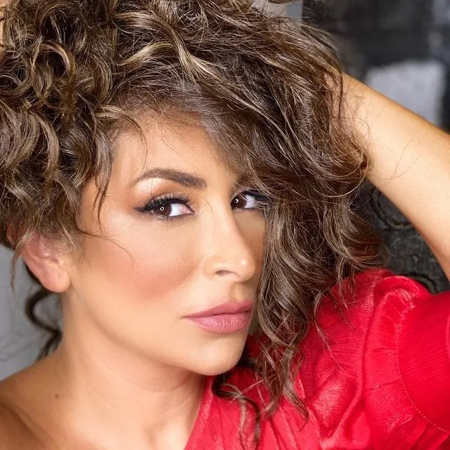 Deema Bayyaa photo 9 — Average, Brown