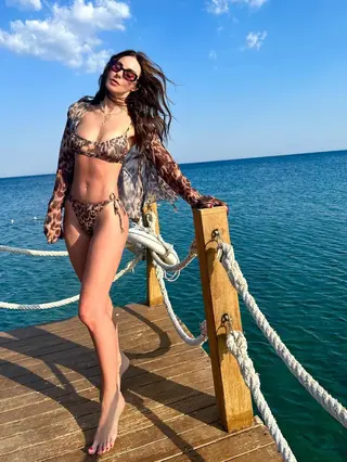 Defne Samyeli photo 11 — Caucasian, Actress, Beauty pageant contestant, TV Host