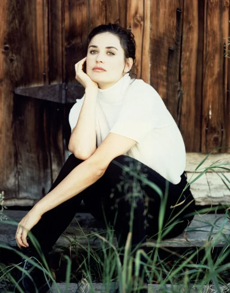Demi Moore photo 11 — Caucasian, Actress, Director, Influencer, Producer